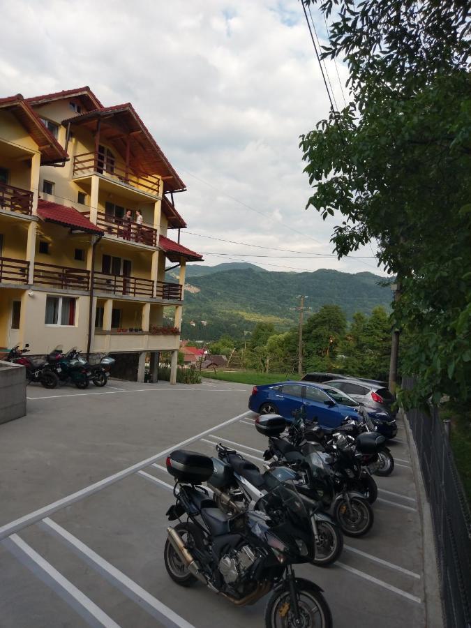 Pensiunea Tiuta Corbeni Exterior foto